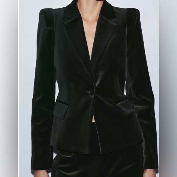 Zara Tailored Velvet Blazer ZW Collection - Picture 2 of 9